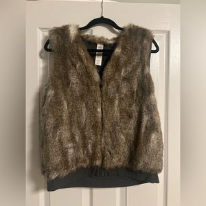 SPLENDID Womens Ashville Reversible Faux Fur Vest Gray/Brown